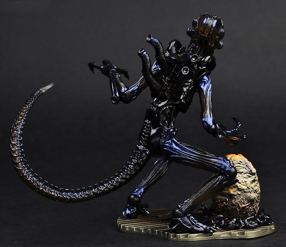 Figurine Revoltech 016 Alien Warrior - KAIYODO - NEUF - Rare - Aliens 2