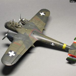 Do-215B-4 Model Kit 1/72 ICM